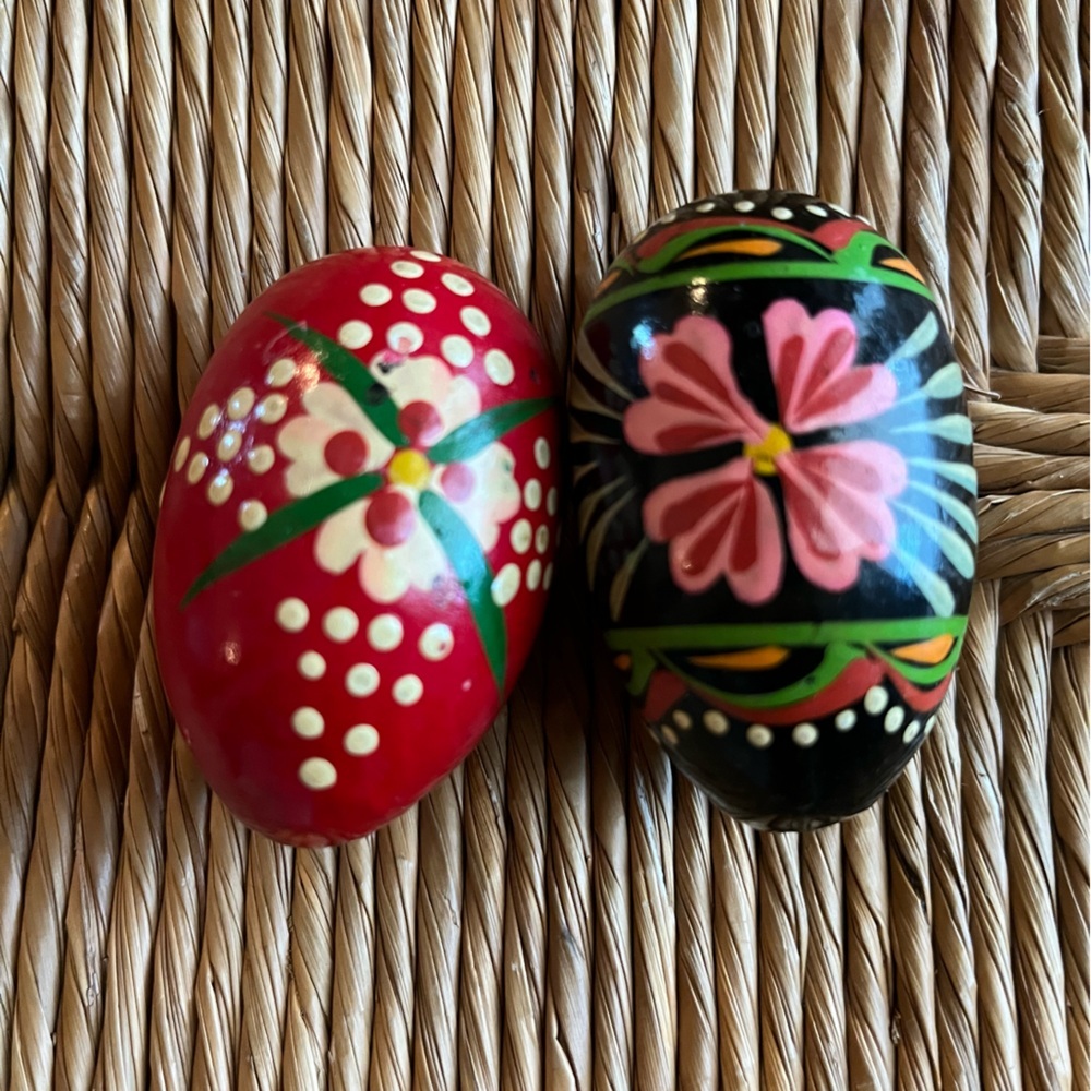 Vintage Set of 2 Ukrainian Hand-Painted Wood Easter Eggs - Black & Red